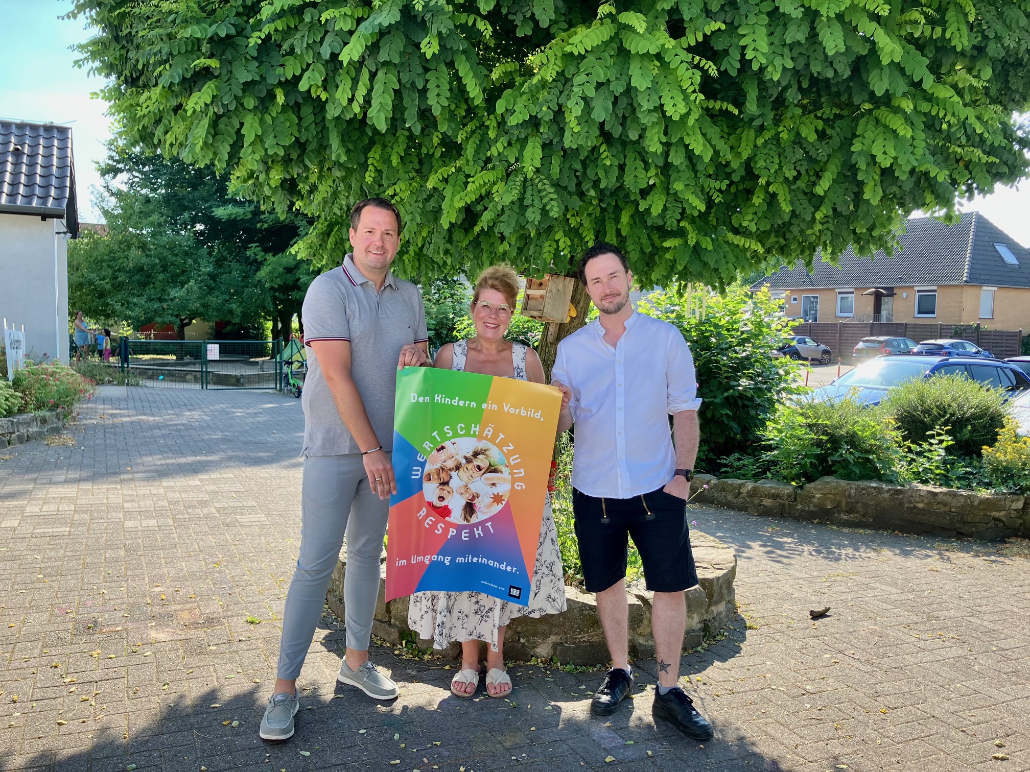 Zusammen mit dem Plakat: Marco Tenhagen, Sabine Schräder-Stein, André Burghard